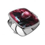 مرآة جيب صغيرة مربعة بتصميم كارنج سبايدر مان