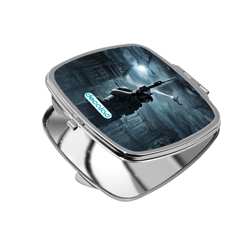 مرآة جيب صغيرة مربعة بتصميم كريس ريدفيلد 2 مرآة جيب صغيرة مربعة بتصميم كريس ريدفيلد 2