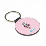 ميدالية مفاتيح دائرية بتصميم الأستماع الى الموسيقى