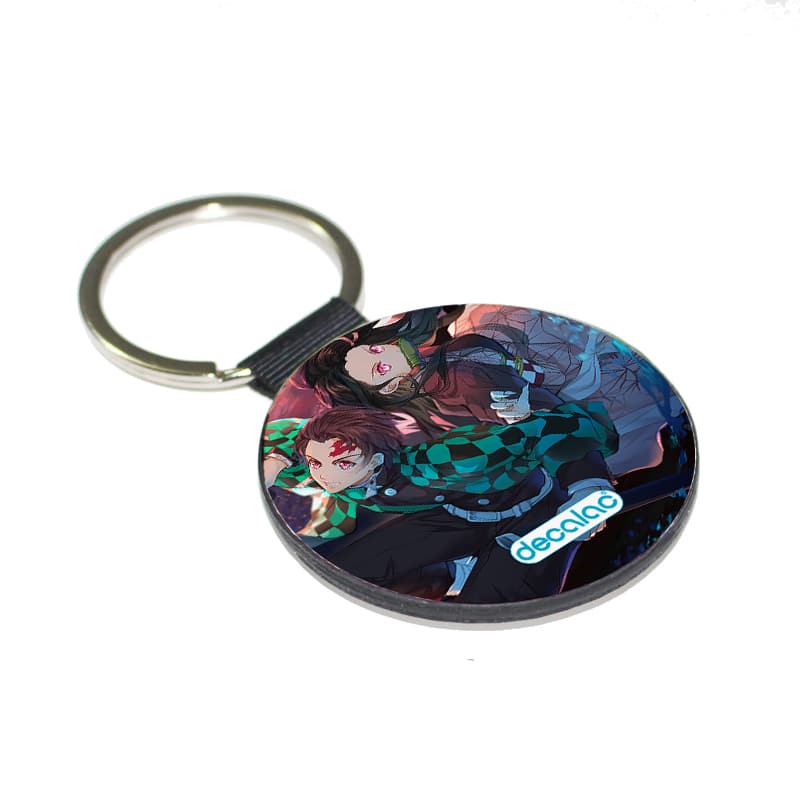 ميدالية مفاتيح دائرية بتصميم تانجيرو ونيزوكو ميدالية مفاتيح دائرية بتصميم تانجيرو ونيزوكو