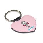 ميدالية مفاتيح شكل قلب بتصميم الأستماع الى الموسيقى