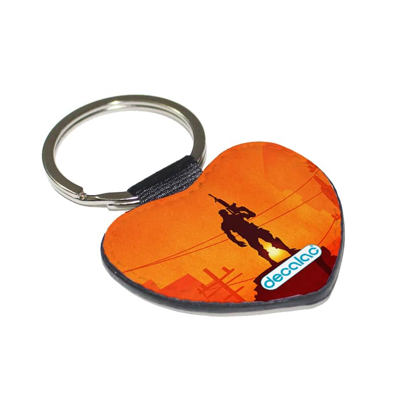 ميدالية مفاتيح شكل قلب بتصميم المحارب فورت نايت ميدالية مفاتيح شكل قلب بتصميم المحارب فورت نايت