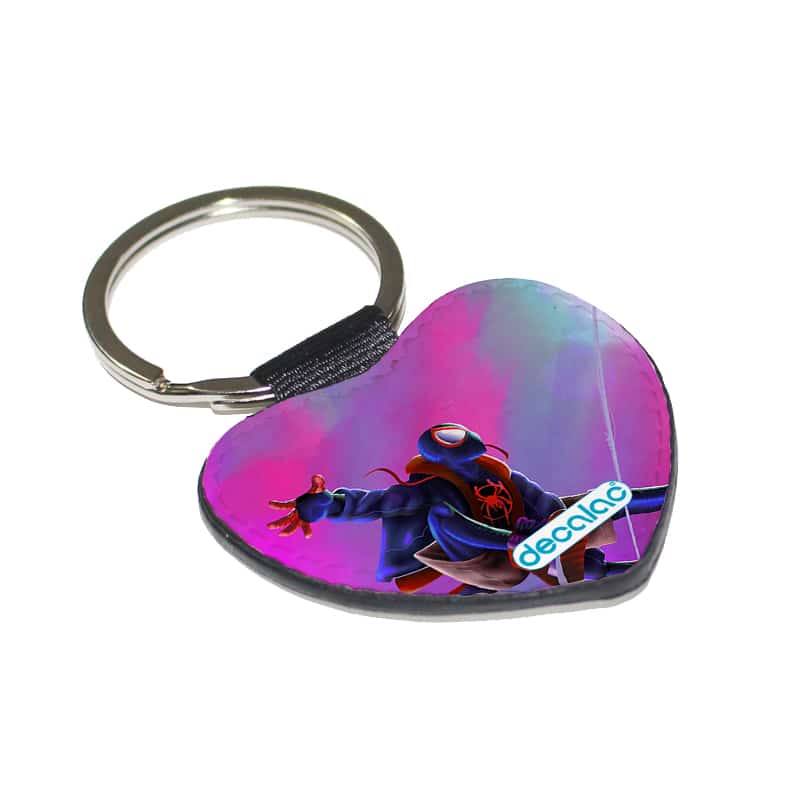 ميدالية مفاتيح شكل قلب بتصميم بيتر بوركر سبايدر مان ميدالية مفاتيح شكل قلب بتصميم بيتر بوركر سبايدر مان