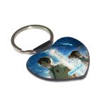 ميدالية مفاتيح شكل قلب بتصميم خيوط جمعتنا معا انمي