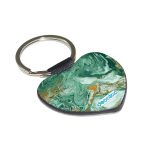 ميدالية مفاتيح شكل قلب بتصميم ذهبي وأخضر