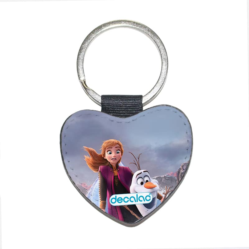 ميدالية-مفاتيح-شكل-قلب-بتصميم-رحلة-مائية-آنا-أولاف-1