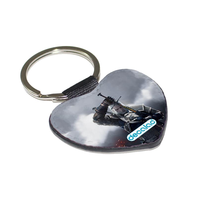 ميدالية مفاتيح شكل قلب بتصميم سيف جيرالت ذا ويتشر 3 وايلد هانت ميدالية مفاتيح شكل قلب بتصميم سيف جيرالت ذا ويتشر 3 وايلد هانت