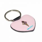 ميدالية مفاتيح شكل قلب بتصميم مثلجات الجماجم