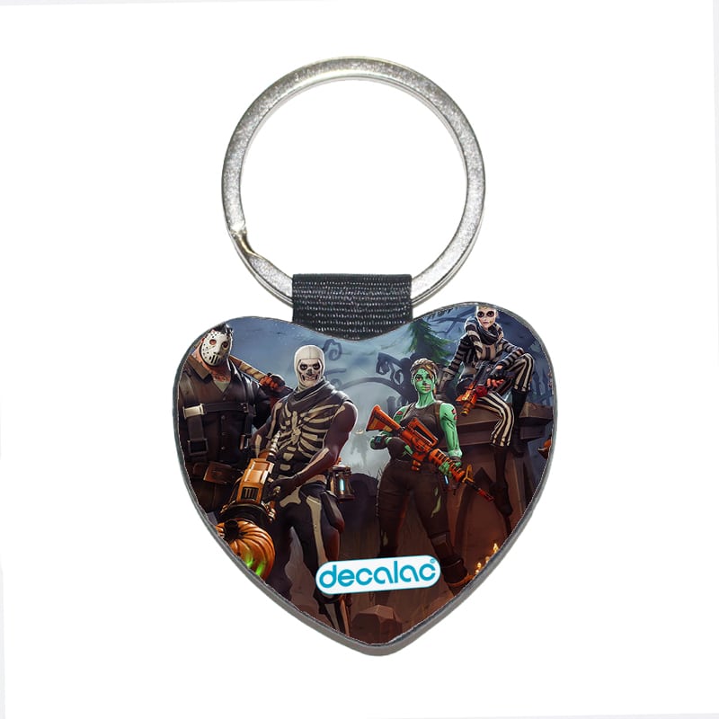 ميدالية-مفاتيح-شكل-قلب-بتصميم-هالوين-فورت-نايت-1